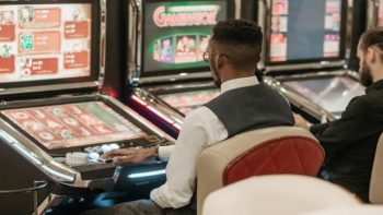 How random number generation works within online casino slots image