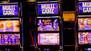 Where to Play Buffalo Slots Online in Ontario Legally image