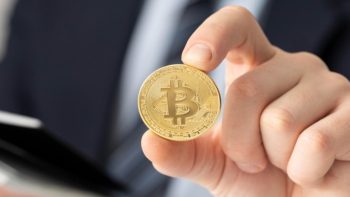 The Tech and Psychology Behind Crypto “Crash” Games image