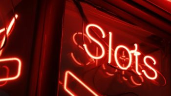 Bitcoin vs Altcoins: Which Is Better for Playing Online Slots? image